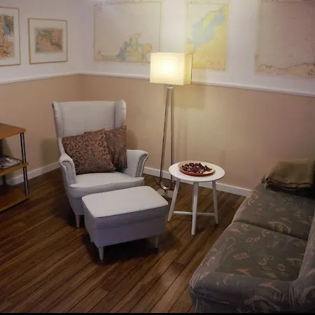 _ Kartenraum _ Objek Apartment *